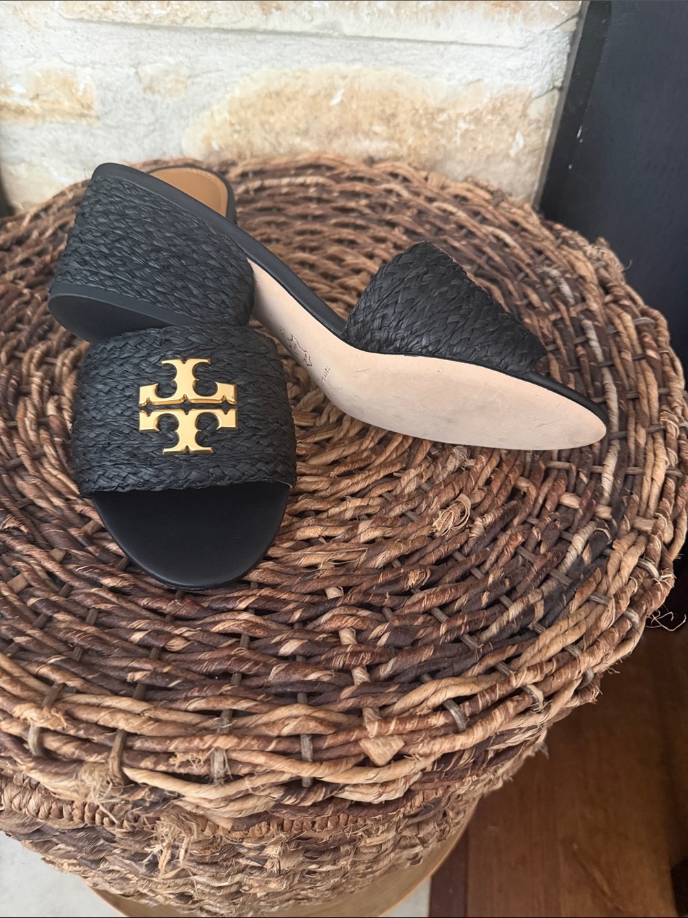 Tory Burch Black Sandals Straw Slides HEELED sz 10 - Picture 7 of 7